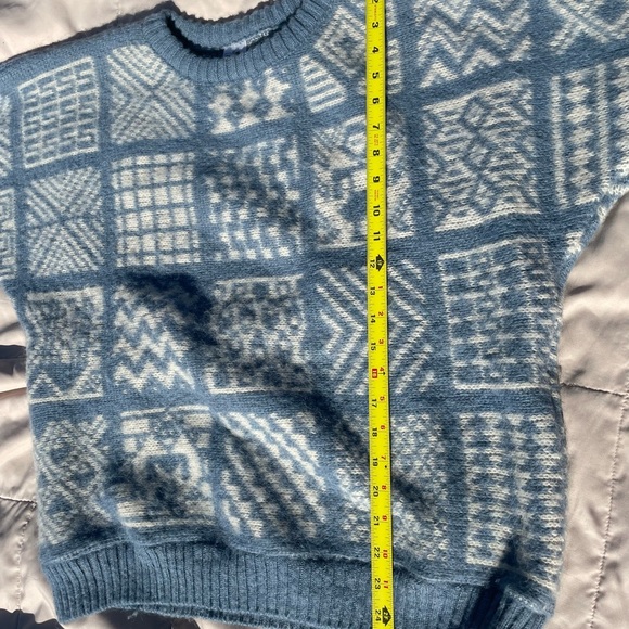 Vintage Alafoss Icewool Sweater, Oversized, Size M - Picture 11 of 13